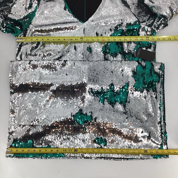 NWT ELOQUII Long Sleeve V-Neck Reversible Sequin Dress Silver Green Sz 24 Party - Picture 7 of 13